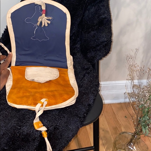 COPY - Handmade African decorative bag-Artisanal 💜 - Picture 8 of 11